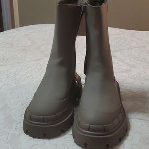 Zara lug boots